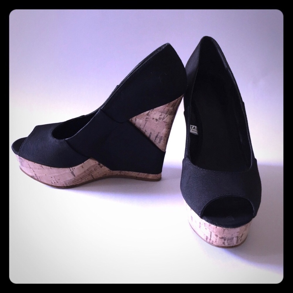 Mossimo wedges